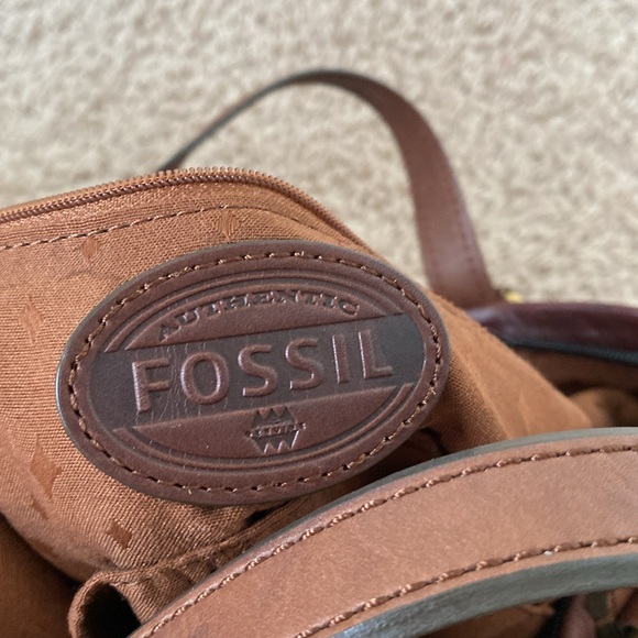 Fossil Explorer Tote Espresso Color - Picture 16 of 16